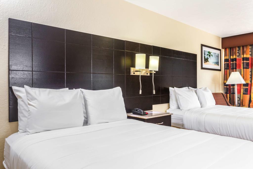 Econo Lodge Inn & Suites フロリダシティ エクステリア 写真