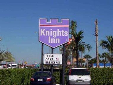 Econo Lodge Inn & Suites フロリダシティ エクステリア 写真